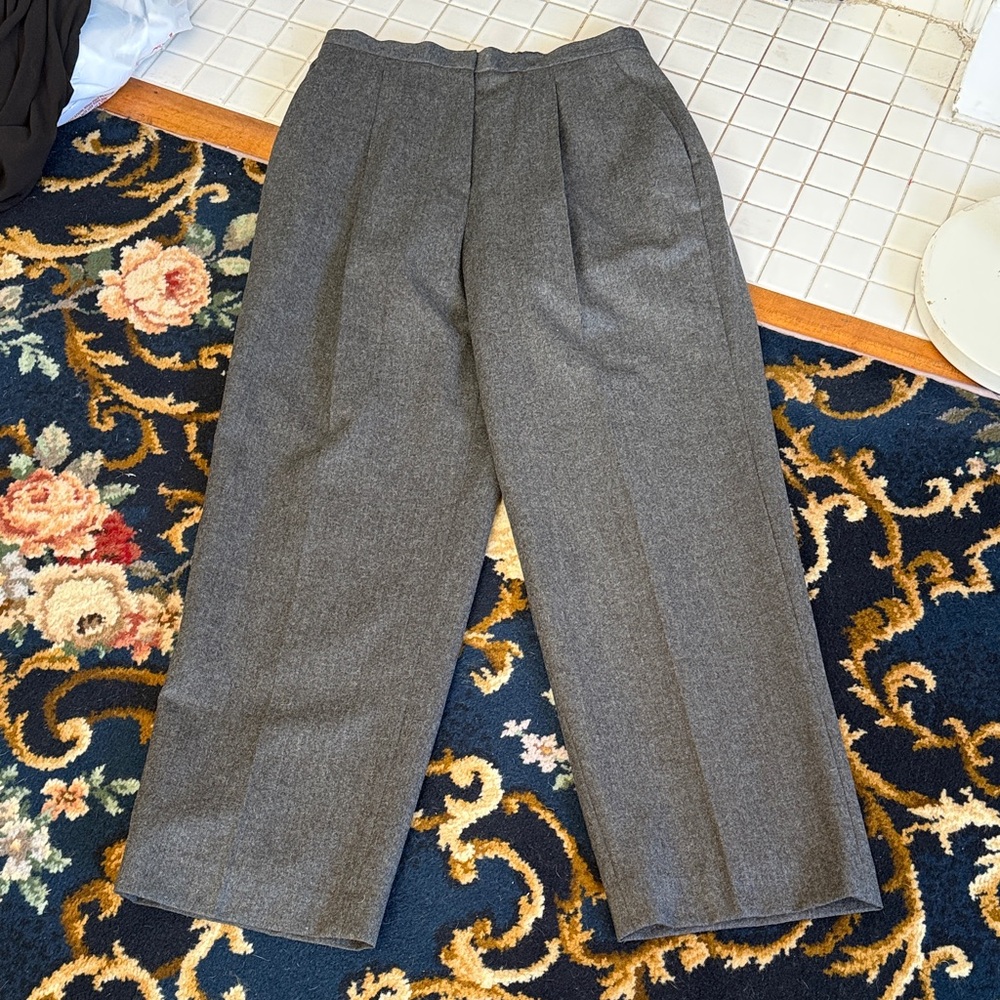 Talbots Wool Trousers- made of Italian fabrics-worn maybe twice 150 retail